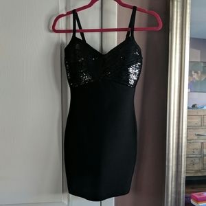 🔥EUC 🔥Guess Sequin Bandage Bodycon Dress